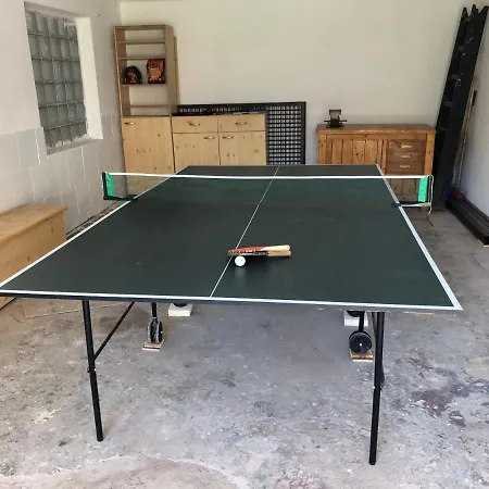 Apartmany Jevany شقة *