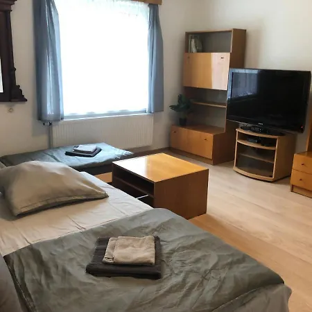 Apartmány Jevany *