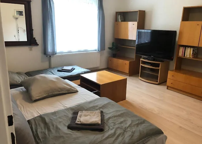 Apartmany Jevany *